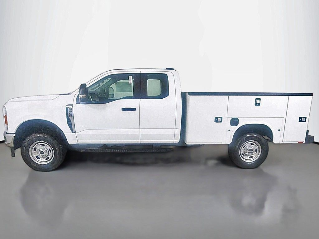 New 2026 White Ford XL image 12