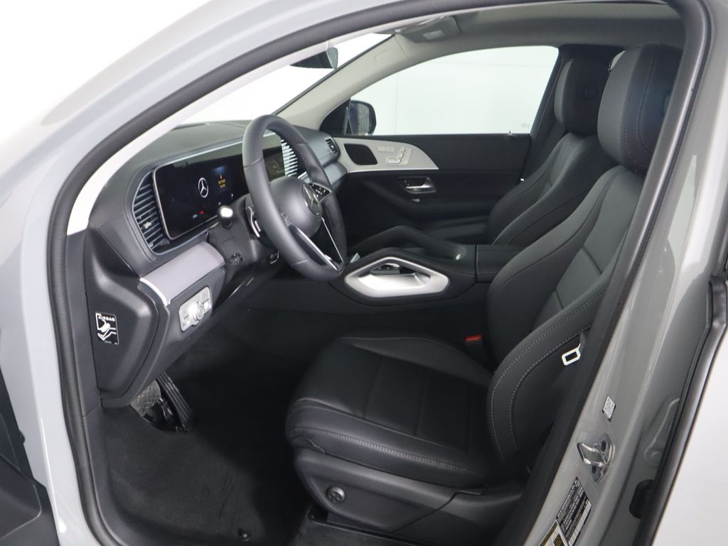 Thumbnail: 2026 Mercedes-Benz GLE - 21