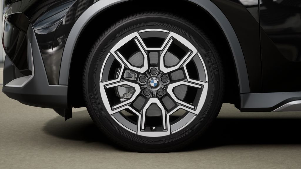 Thumbnail: 2025 BMW X1 - 32