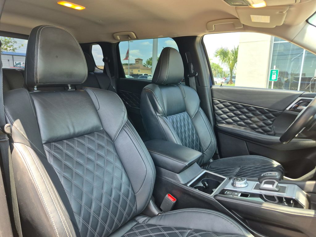 2022 Mitsubishi Outlander SEL Blue at Bayway Cadillac of The Woodlands