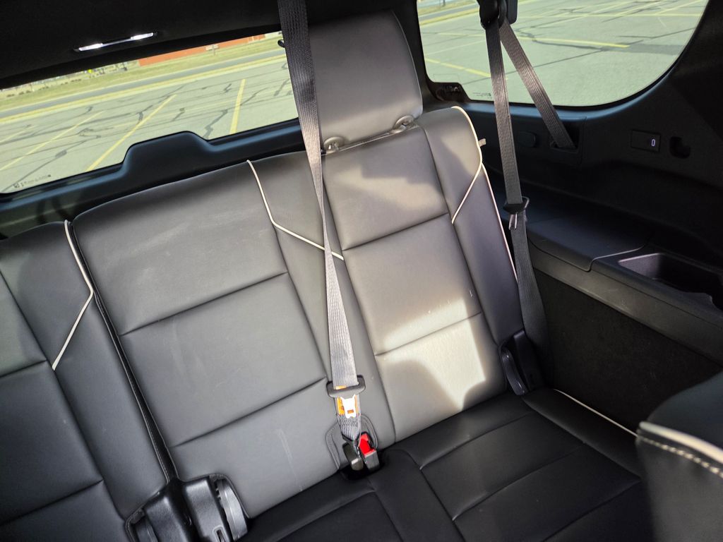 2023 Cadillac Escalade ESV 4WD Sport