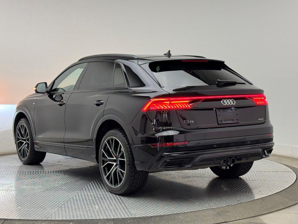 2022 Audi Q8 Premium Plus 9