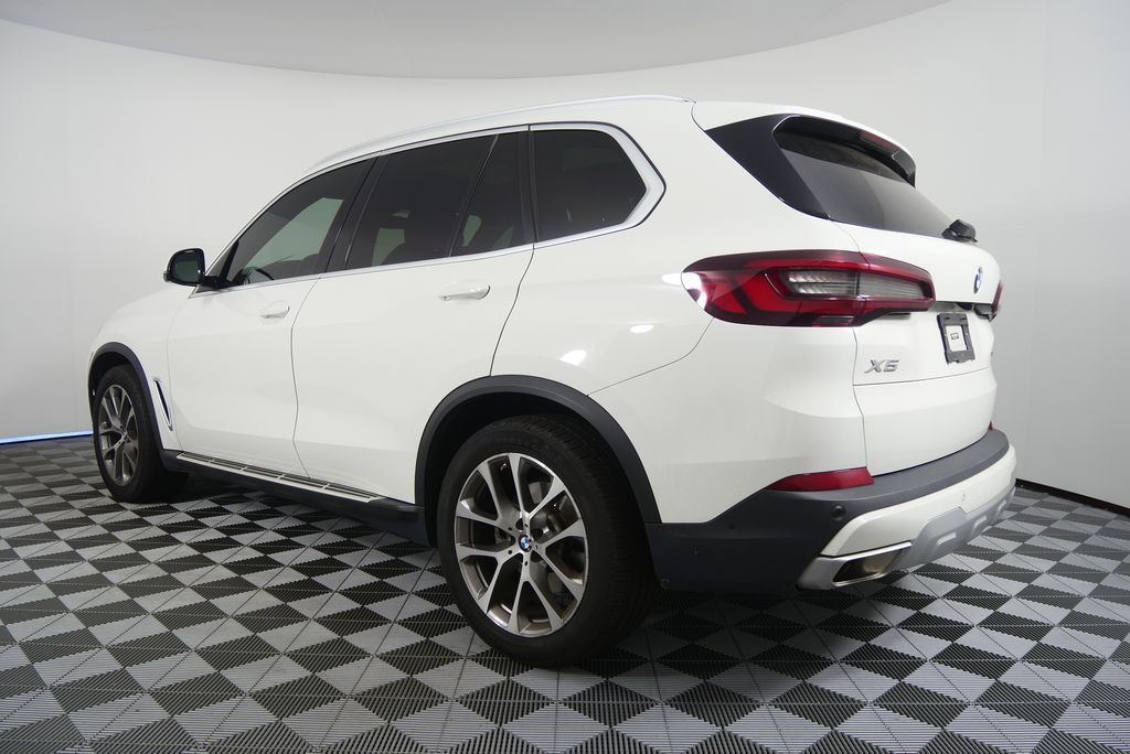 Thumbnail: 2023 BMW X5 - 5
