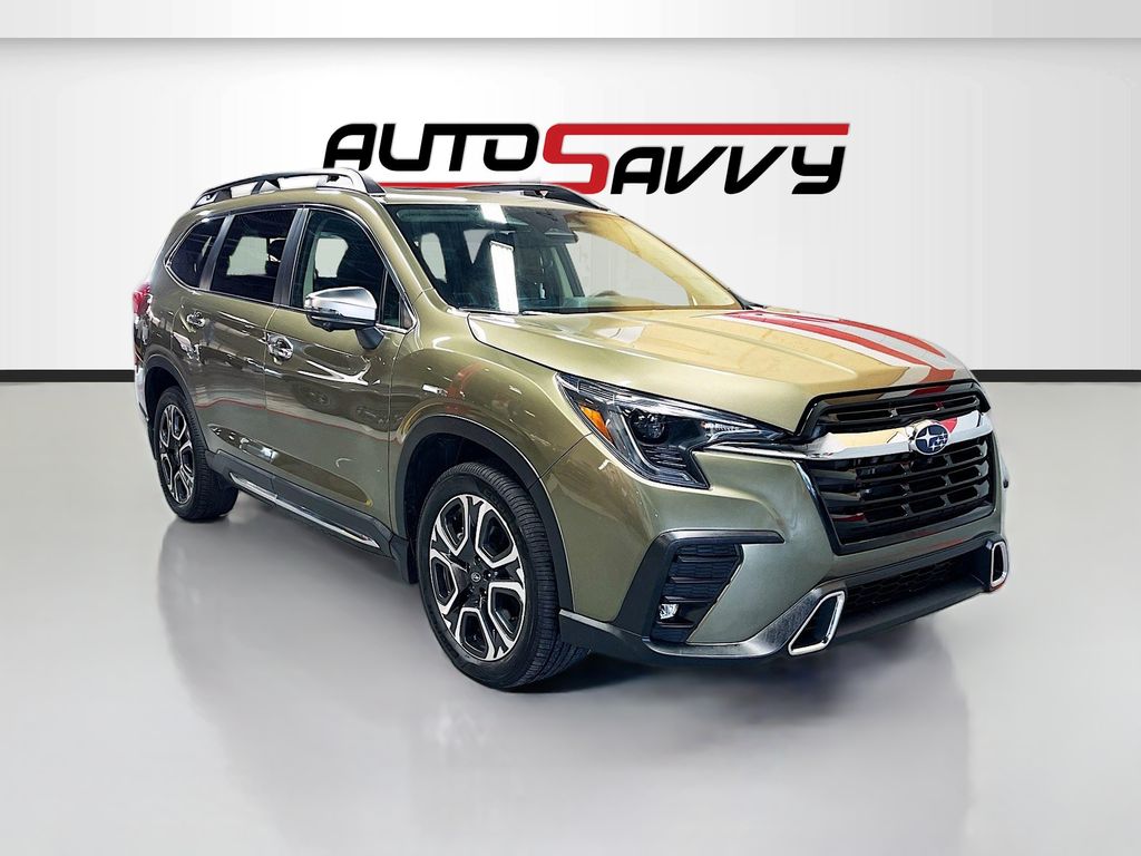 2023 Subaru Ascent Touring's photo