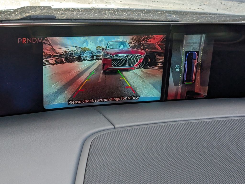 new 2026 Lincoln Navigator car, priced at $123,415