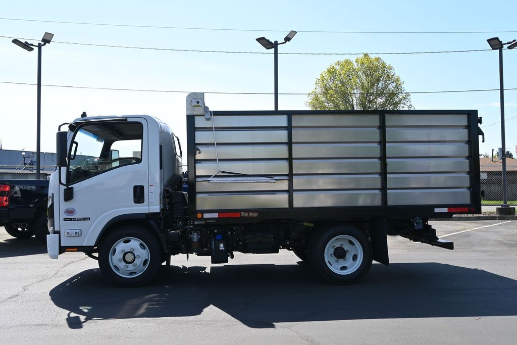 2026 Isuzu NPR XD 