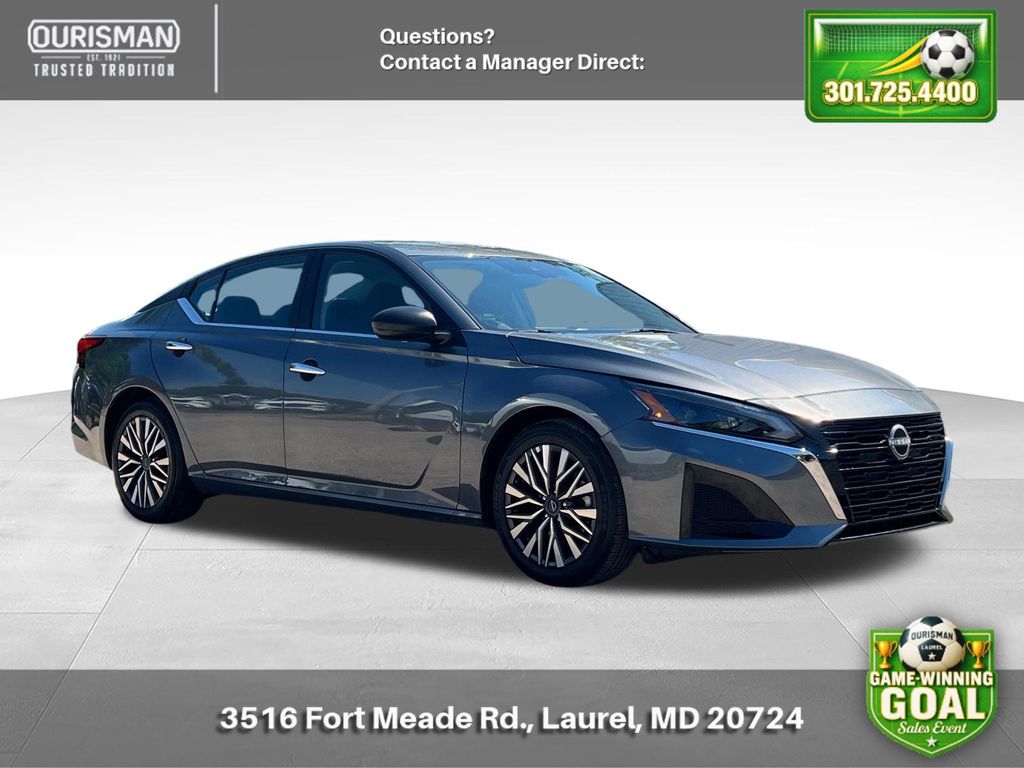 Gray (Gun Metallic) 2025 Nissan Altima 2.5 SV FWD Sedan Front-Wheel Drive Continuously Variable Transmission
