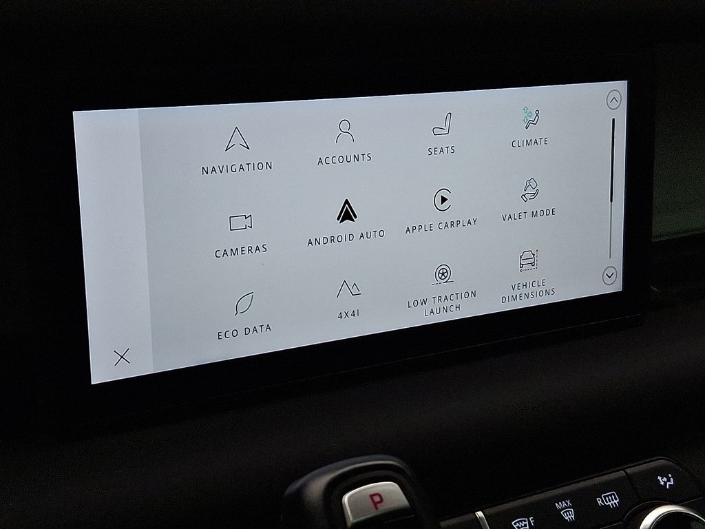 Thumbnail: 2020 Land Rover Defender - 25