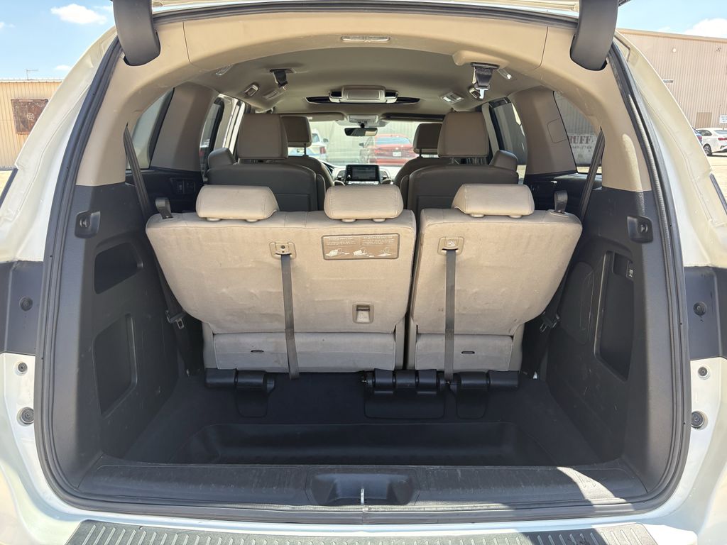 2018 Honda Odyssey EX-L White at Community Honda