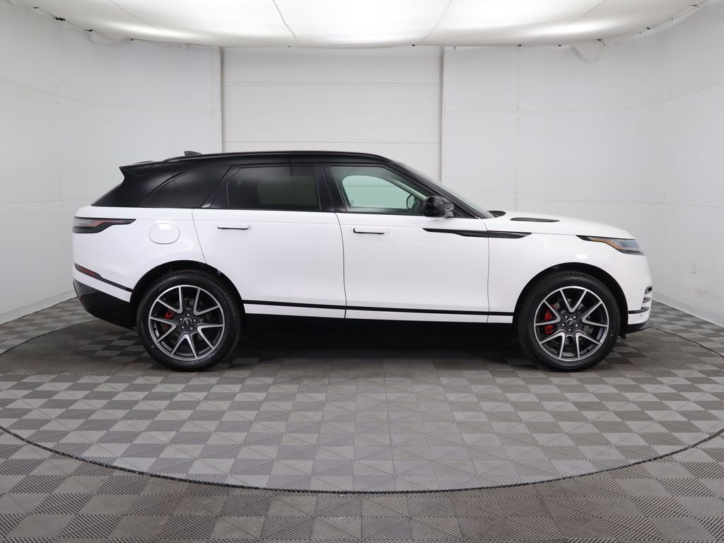 2025 Land Rover Range Rover Velar Dynamic SE 4