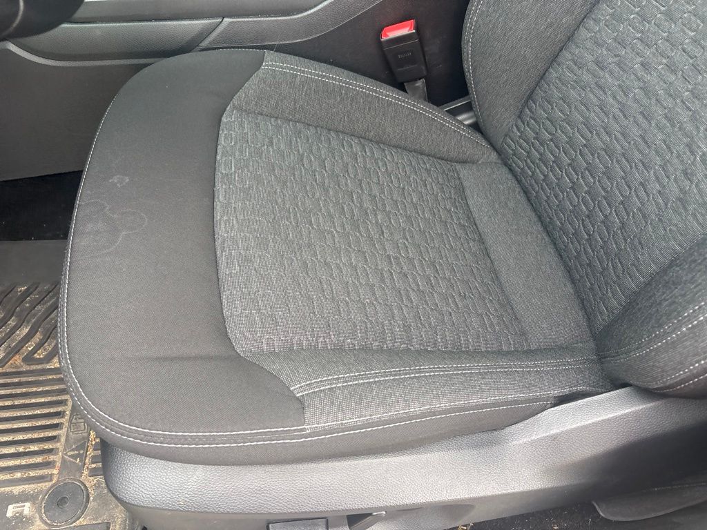 Used 2024 Gray Metallic Ford XLT image 13