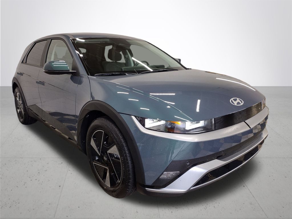 2026 Hyundai IONIQ 5 SE Standard Range