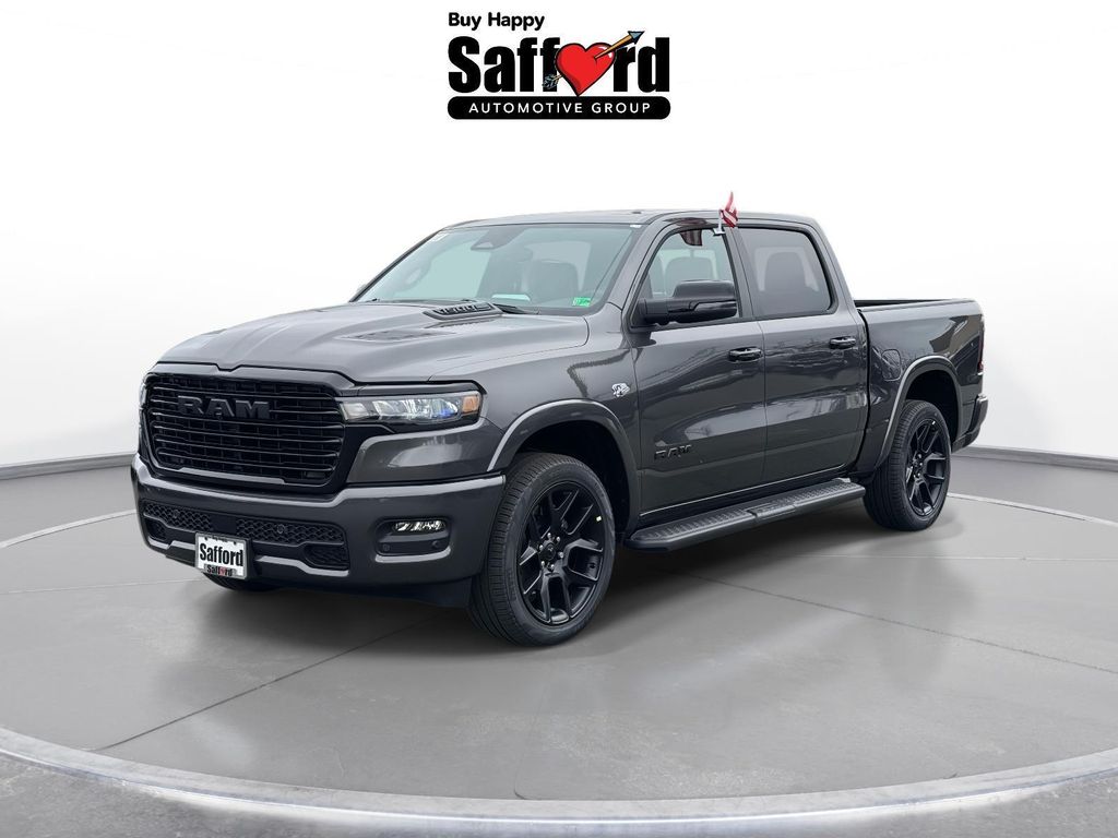 2026 RAM 1500 Laramie Crew Cab 4WD