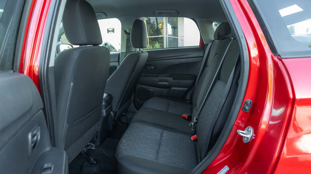 Used 2020 Mitsubishi Outlander Sport 2.0 ES 4D Sport Utility