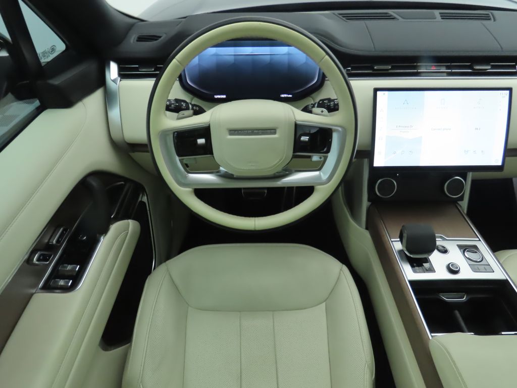 Thumbnail: 2023 Land Rover Range Rover - 10