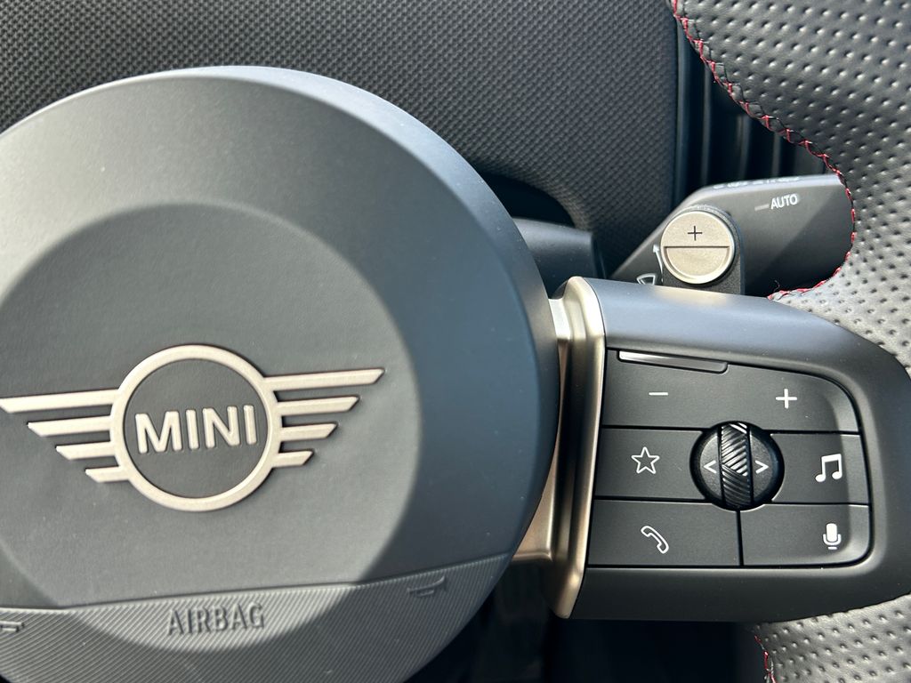 Thumbnail: 2026 MINI Cooper Convertible - 19