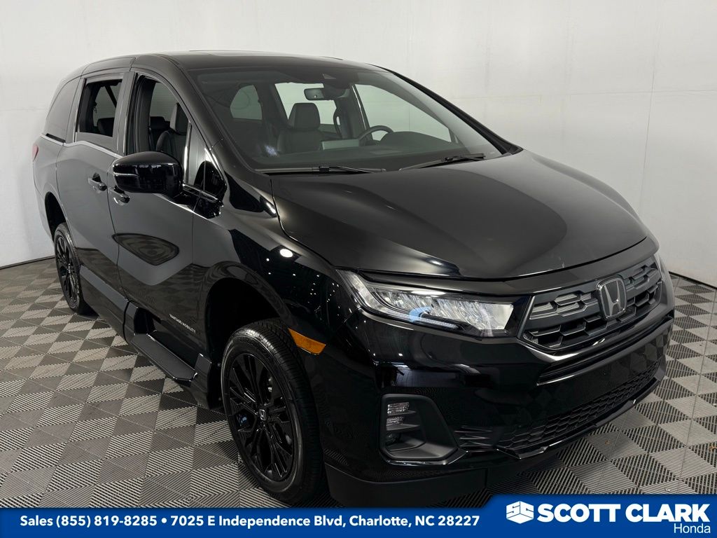 2025 Honda Odyssey Sport-L MOBILITY VAN
