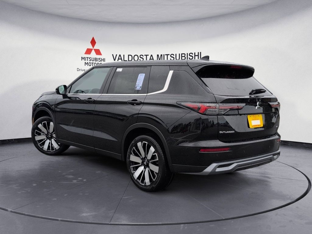 New 2026 Mitsubishi Outlander SUV