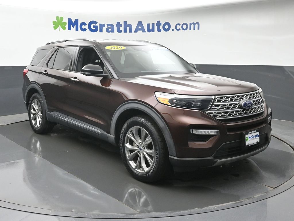 Certified Used 2020  Ford Limited image 2