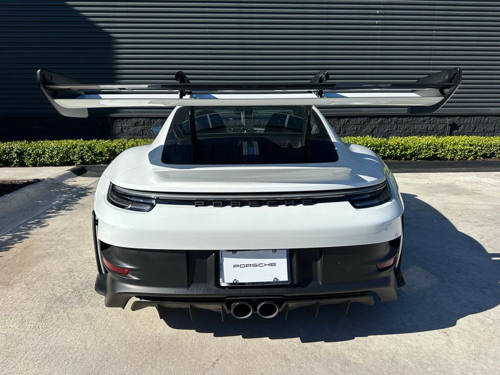 Thumbnail: 2025 Porsche 911 - 12