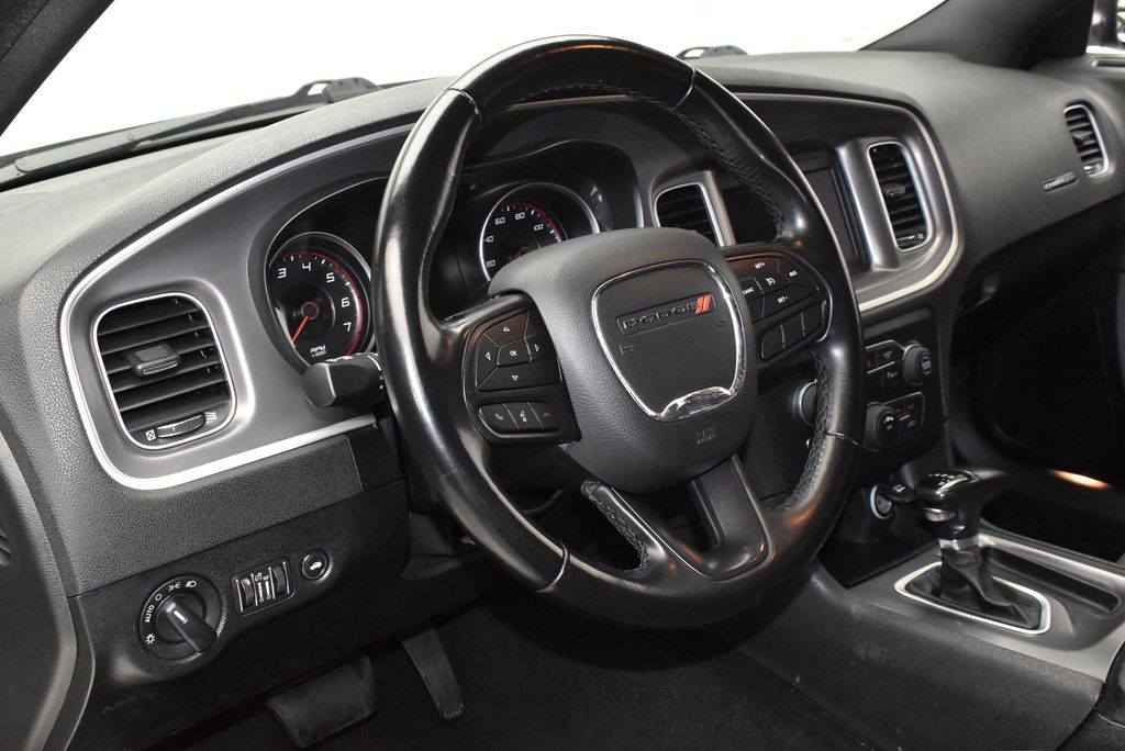 Thumbnail: 2022 Dodge Charger - 14