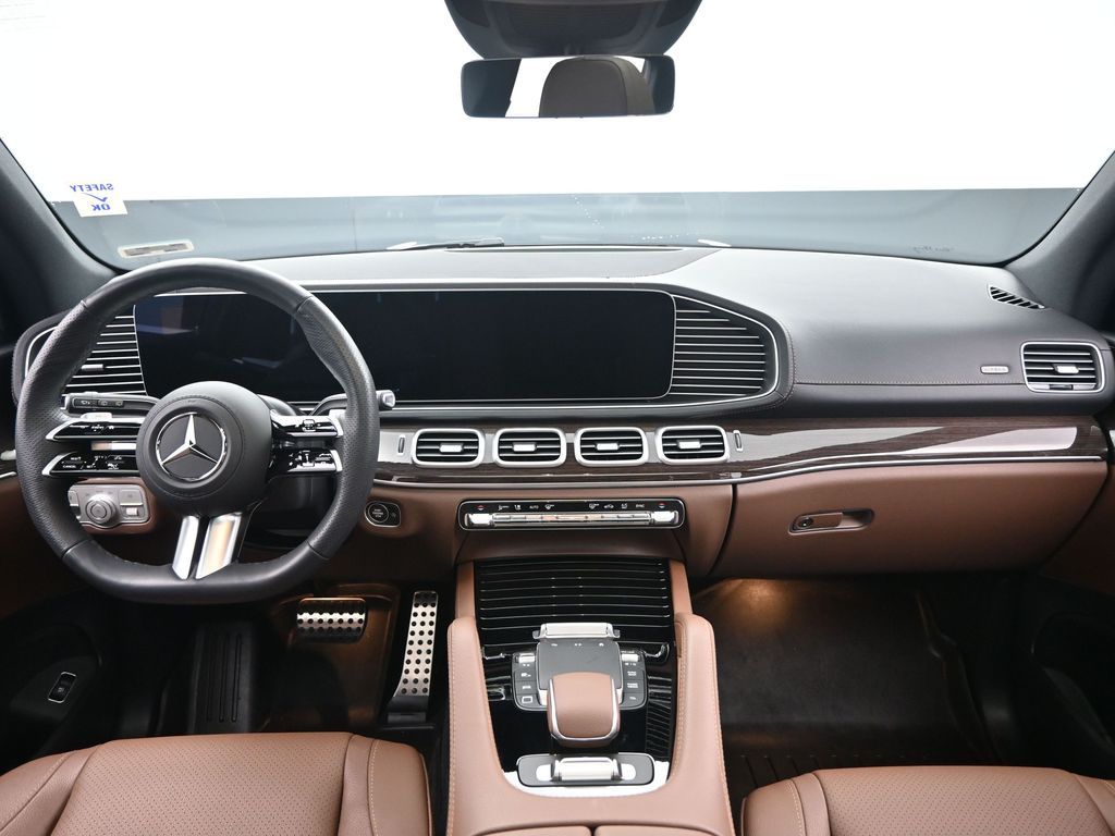 2025 Mercedes-Benz GLS 450 4MATIC