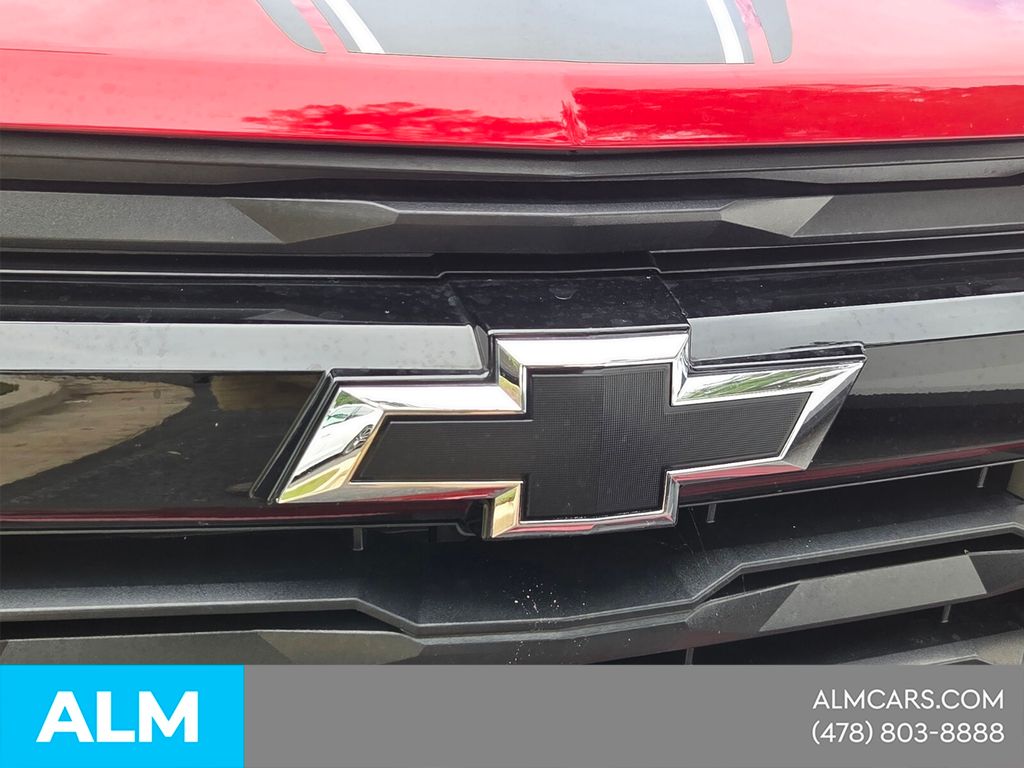 Used 2024 Red Chevrolet Z71 image 25