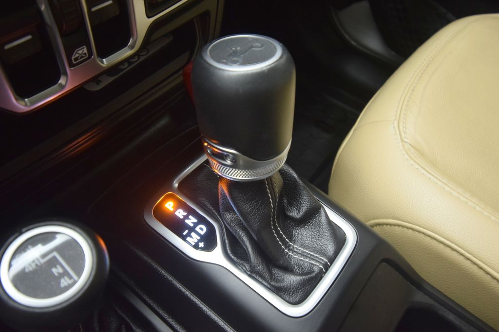 used 2019 Jeep Wrangler car, priced at $27,200