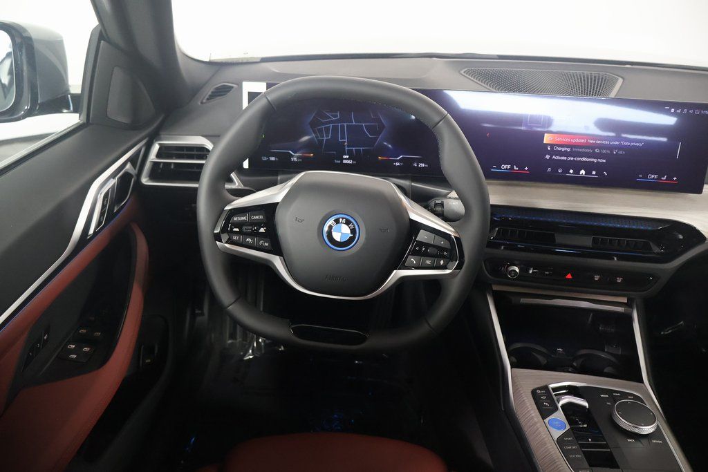 2025 BMW i4 eDrive40 3