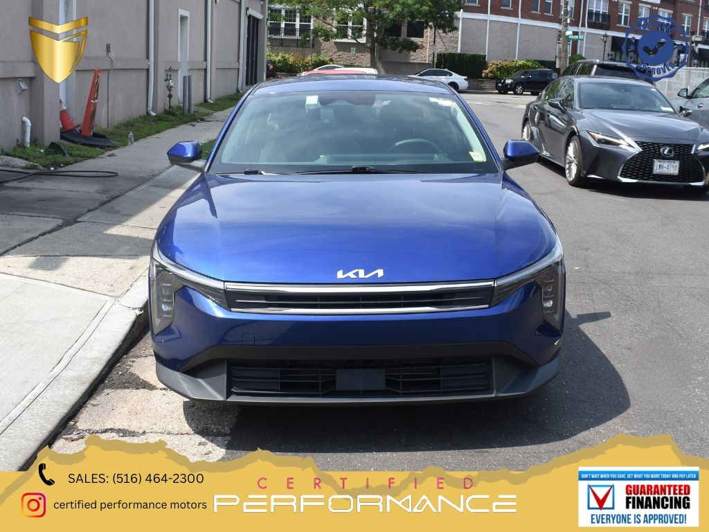 Deep Sea Blue 2025 Kia K4 Sedan Front-Wheel Drive Continuously Variable Transmission
