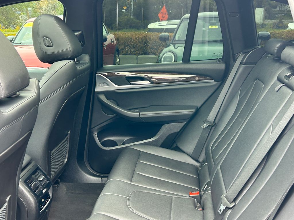 Thumbnail: 2021 BMW X3 - 29