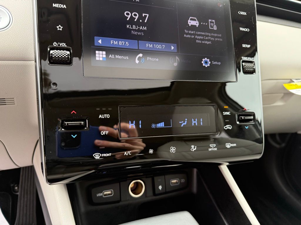 Thumbnail: 2022 Hyundai Tucson - 18