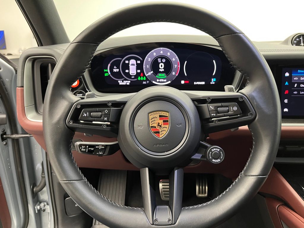 Thumbnail: 2024 Porsche Cayenne - 12