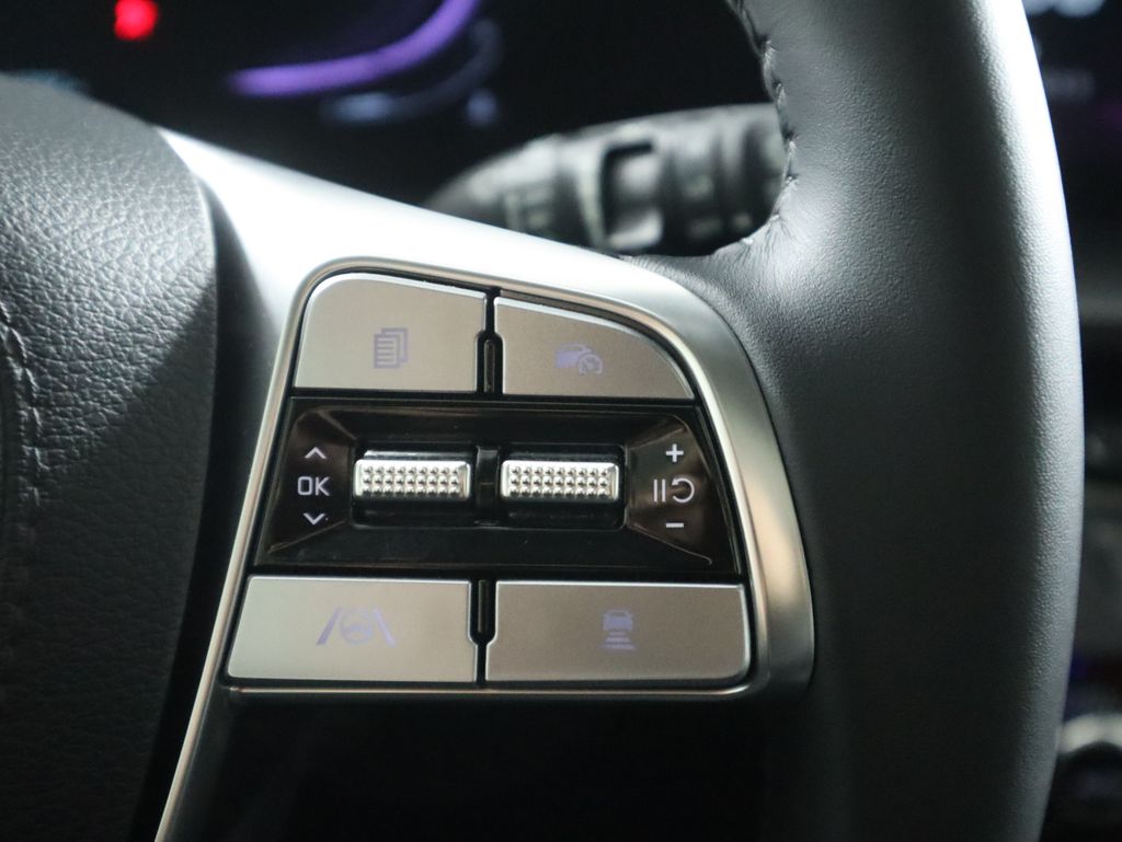 Thumbnail: 2024 Kia Telluride - 12