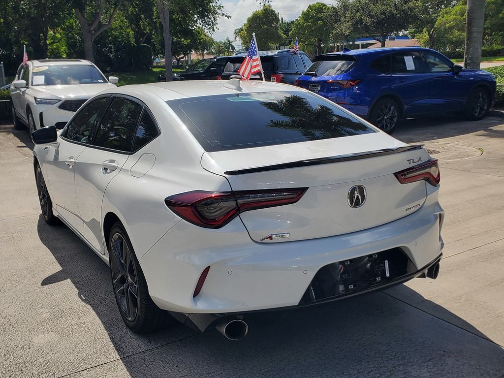 2025 Acura TL - $43,888