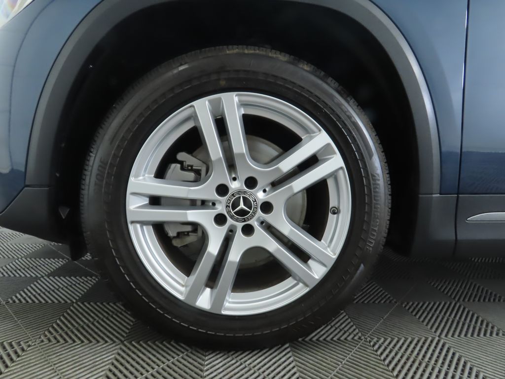 Thumbnail: 2021 Mercedes-Benz GLA - 30