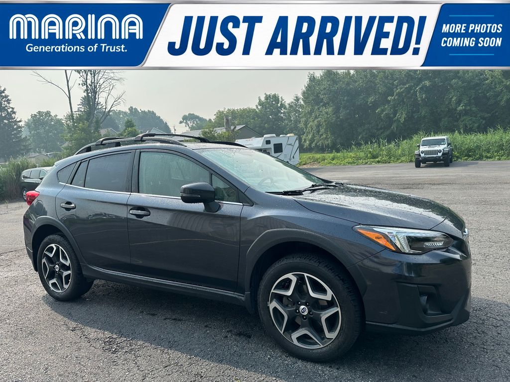 2018 Subaru Crosstrek Gris (Dark Gray Metallic) SUV/Crossover Tracción en las cuatro ruedas Transmisión variable continua