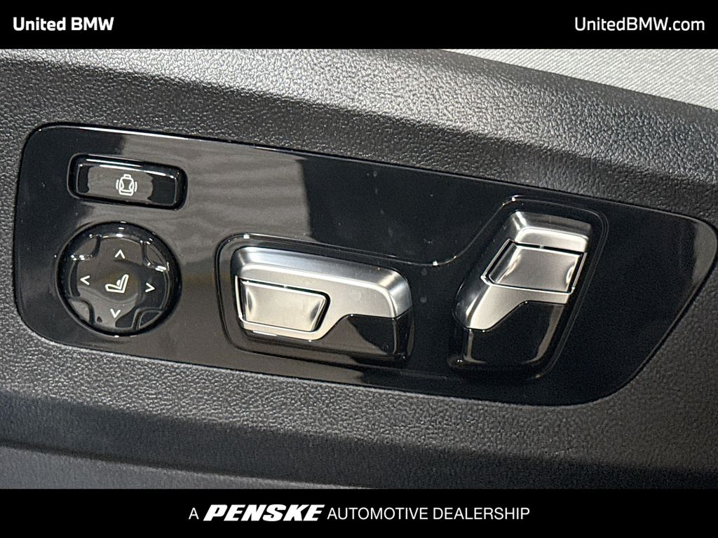 Thumbnail: 2026 BMW X5 - 4