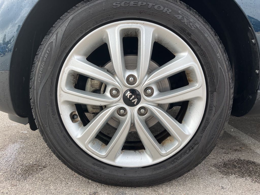 Thumbnail: 2017 Kia Soul - 11