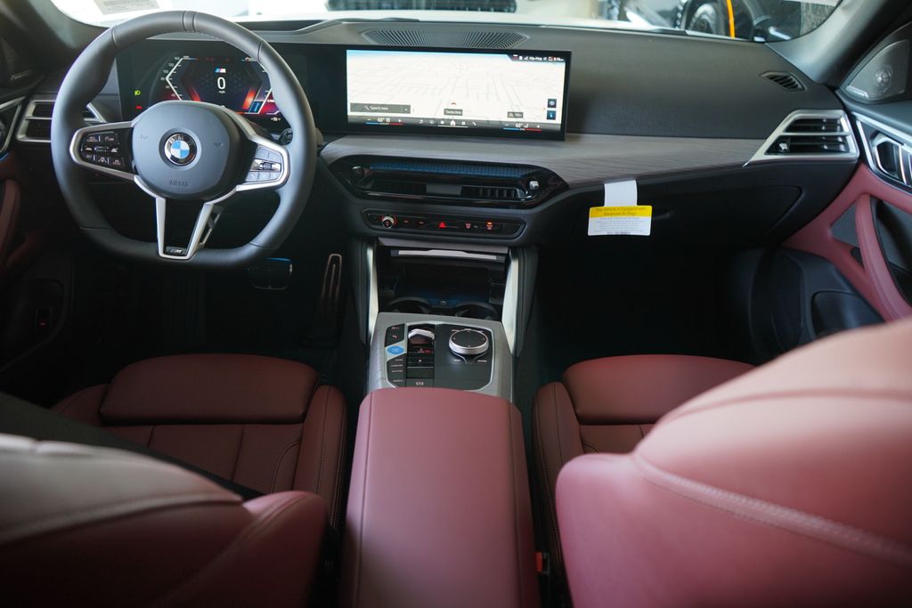 Thumbnail: 2026 BMW i4 - 14