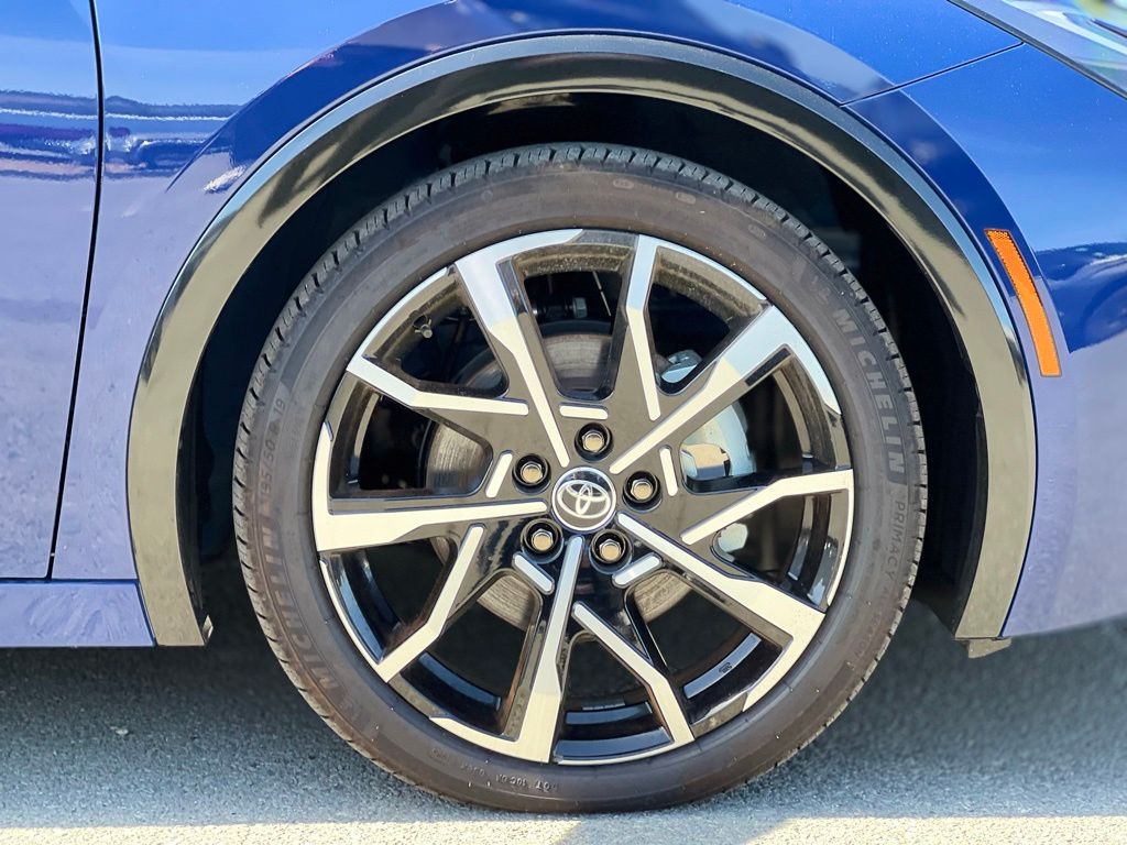 New 2026 Toyota Prius Plug-in Hybrid Sedan