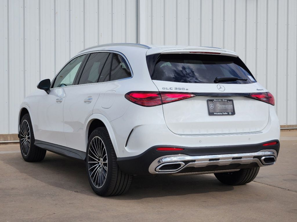 2025 Mercedes-Benz GLC GLC 350e 3