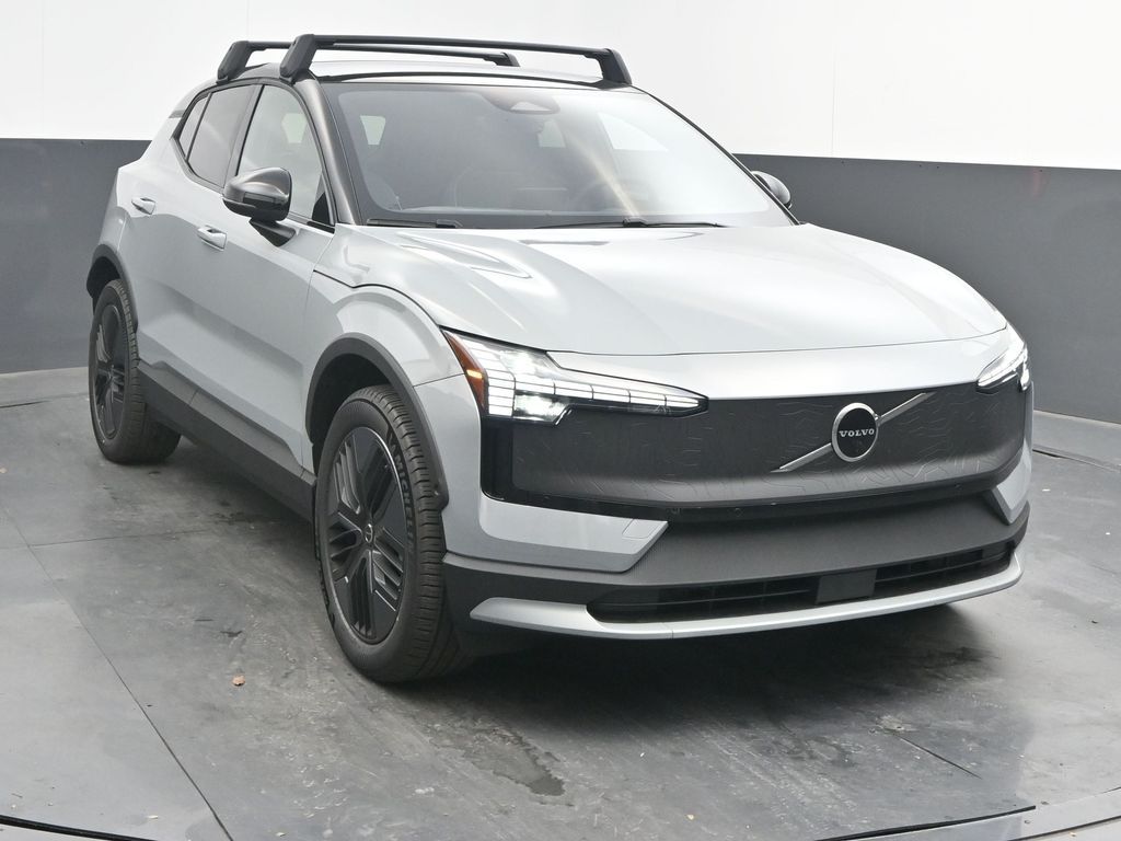 2026 Volvo EX30 Cross Country Twin Ultra eAWD