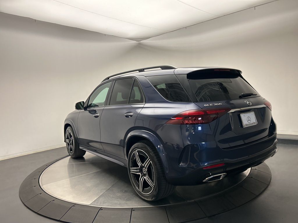 Thumbnail: 2026 Mercedes-Benz GLE - 5