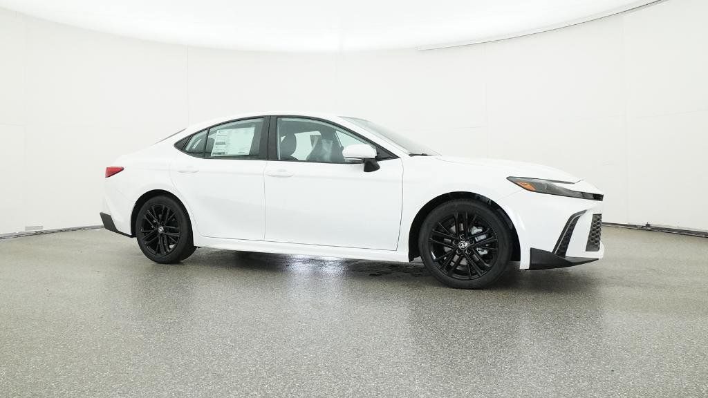 2025 Toyota Camry SE 29