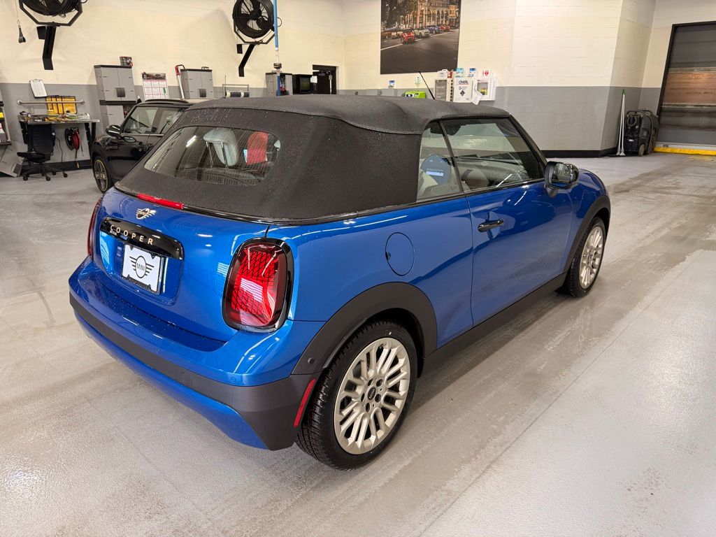 Thumbnail: 2026 MINI Cooper - 6