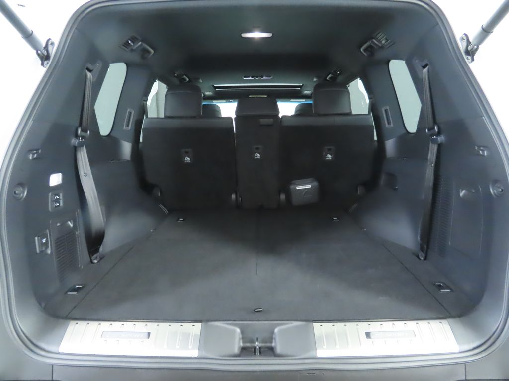 Thumbnail: 2024 Lexus LX - 28