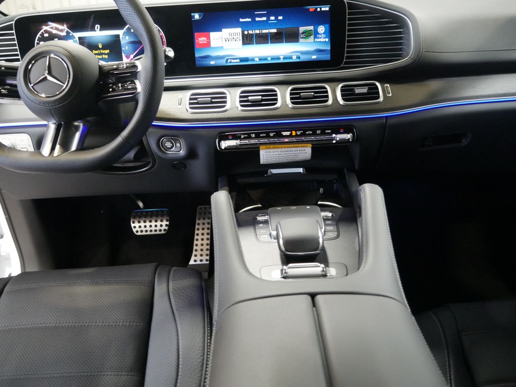 Thumbnail: 2026 Mercedes-Benz GLS - 24