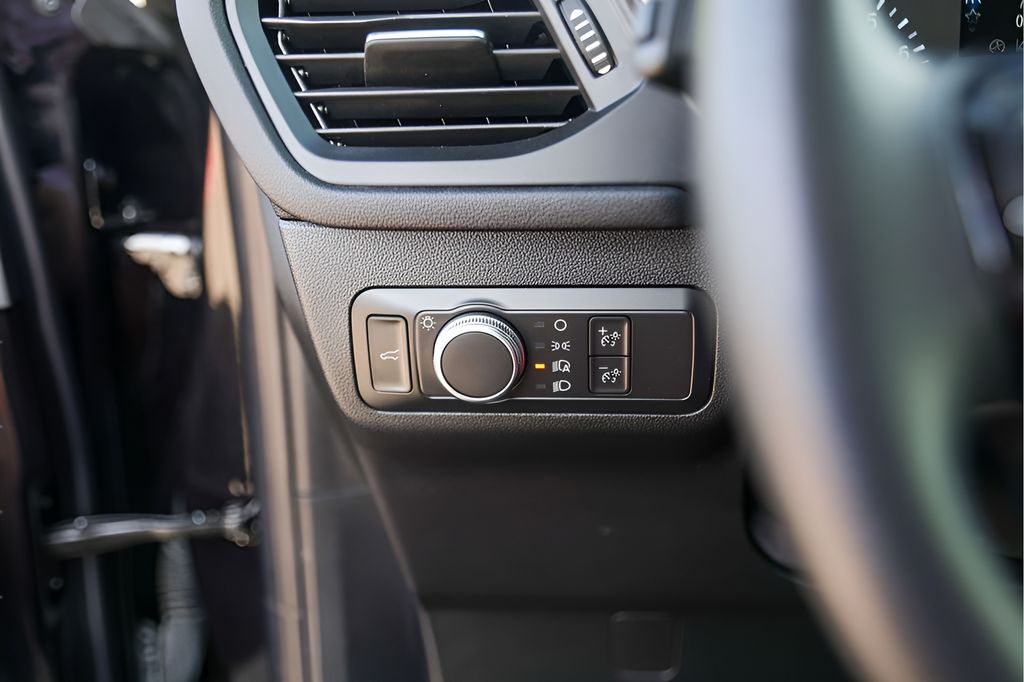 Used Car 2022 Ford Escape  Se For Sale Under $20,000 In Austin, Texas