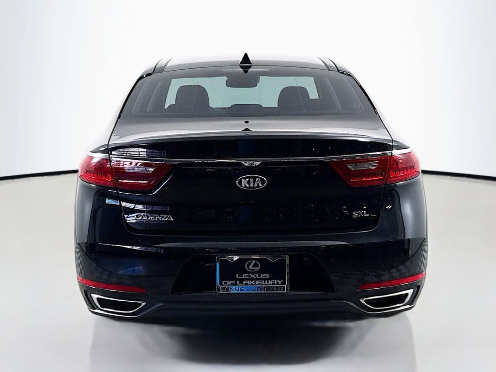 Thumbnail: 2018 Kia Cadenza - 6